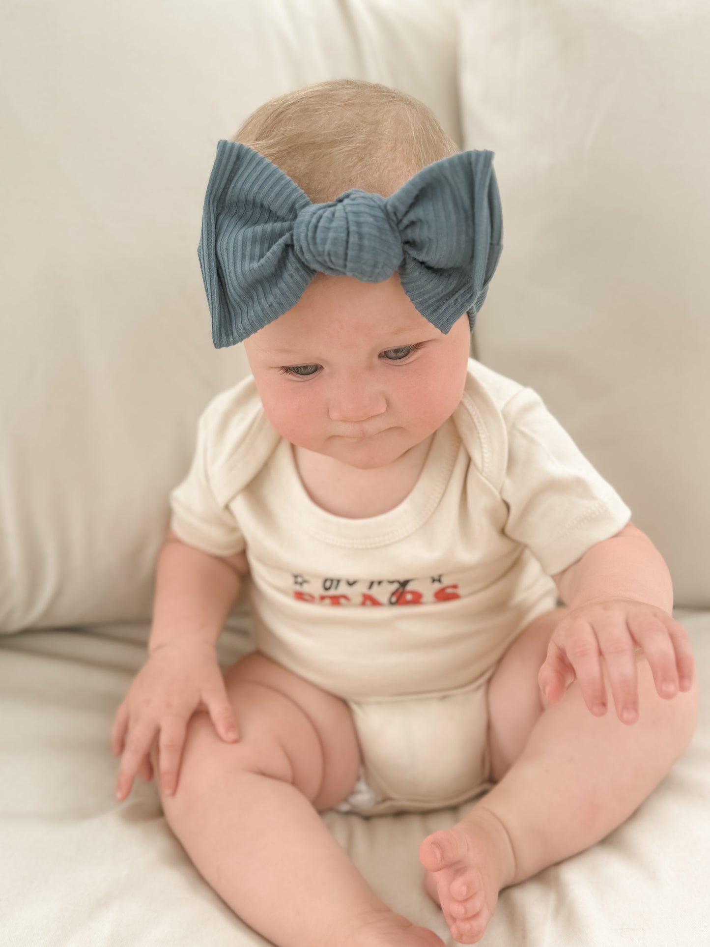 Dainty Blue Ribbed Chunky Bow