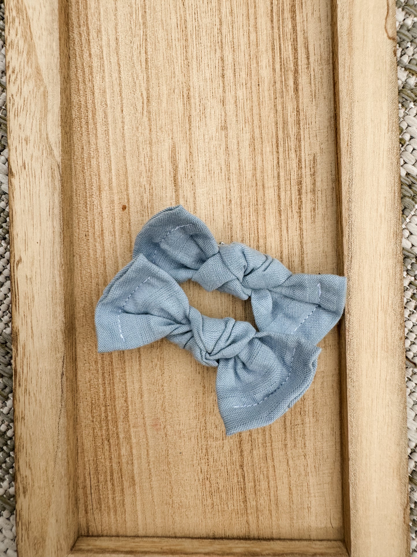 Dreamy Sky Classic Bow Clip