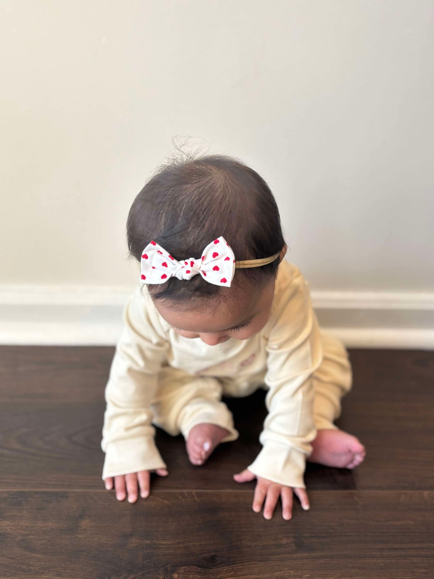 Simple Red Hearts Classic Bow