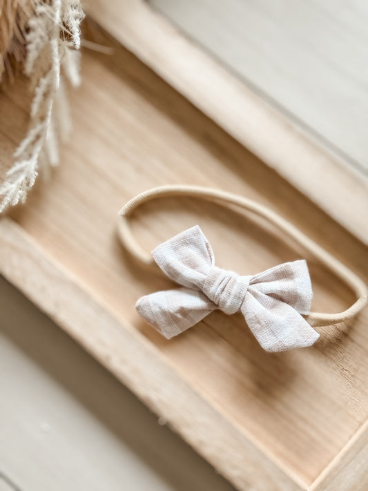 Linen Picnic Bow